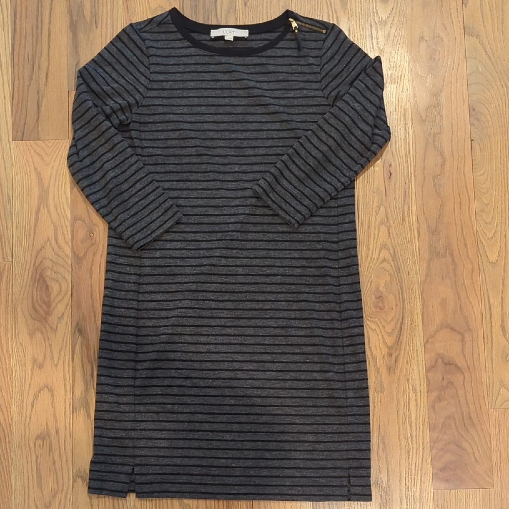 LOFT Black and Gray Striped Casual Shift Dress Sz XS